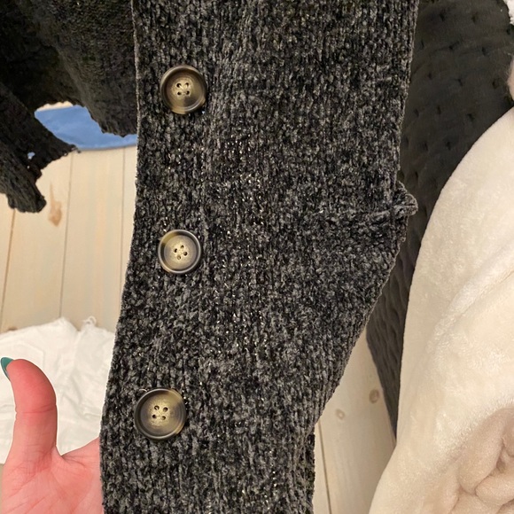 Cardigan - Picture 3 of 3